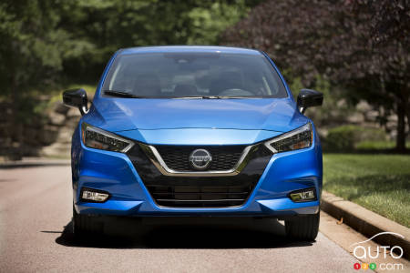 2021 Nissan Versa, front